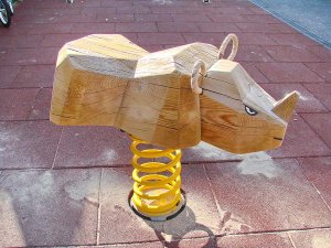 63152-federwippe-nashorn